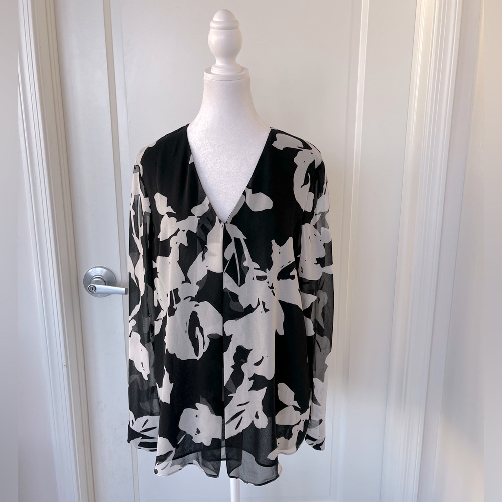 Calvin Klein Lined Semi Sheer Long Sleeve Women’s Blouse Size Large